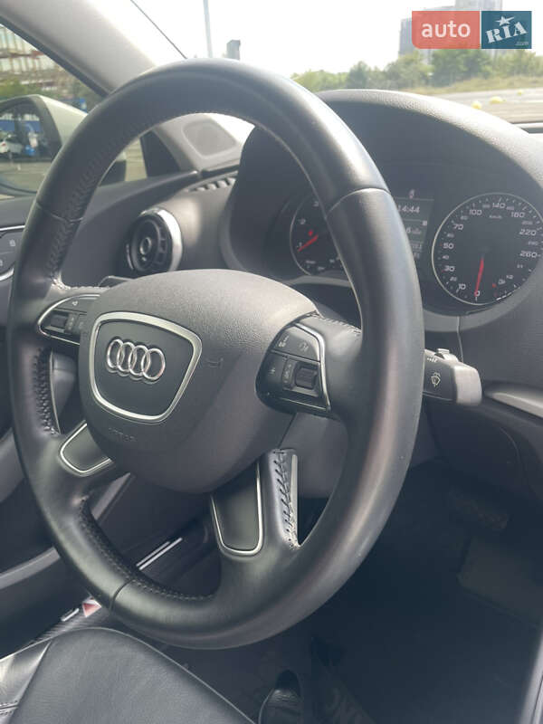 Седан Audi A3 2016 в Киеве фото 43 Седан Audi A3 2016 в Киеве