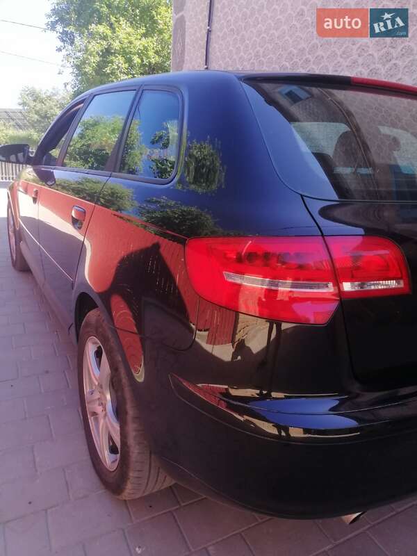 Хэтчбек Audi A3 2005 в Марганце