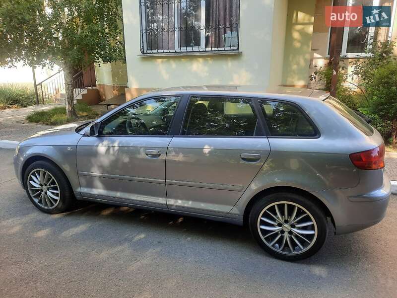 Хэтчбек Audi A3 2006 в Киеве