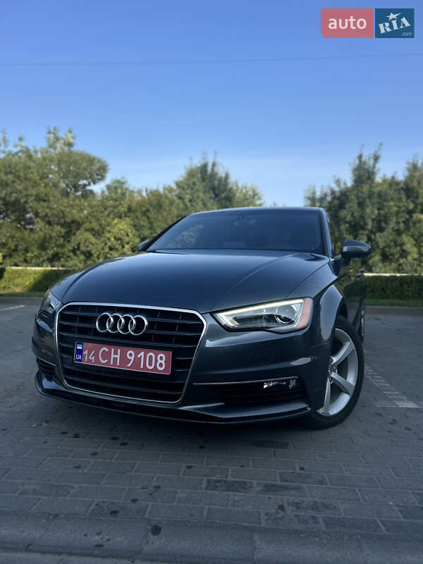 Седан Audi A3 2016 в Львове