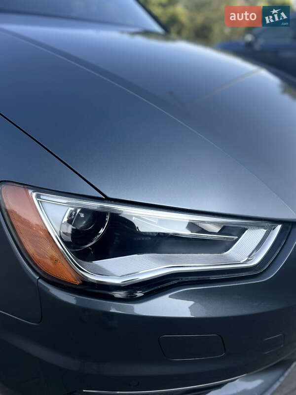 Седан Audi A3 2016 в Львове