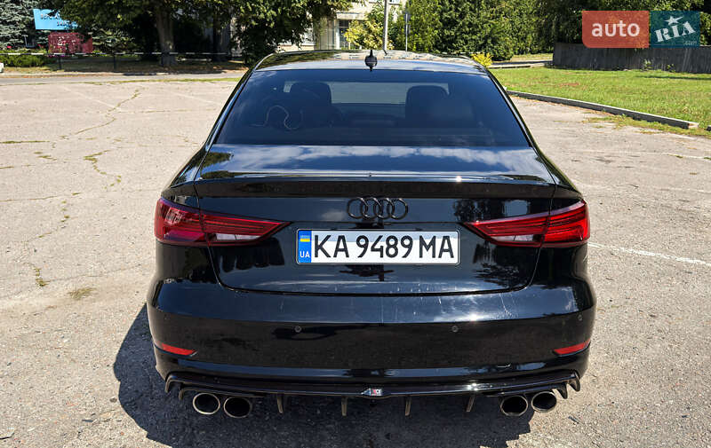 Седан Audi A3 2015 в Лубнах