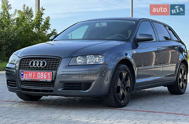 Хэтчбек Audi A3 2006 в 