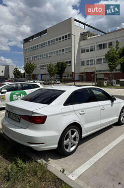 Седан Audi A3 2015 в 