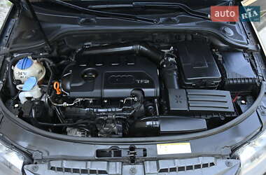 Хэтчбек Audi A3 2007 в 