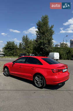 Седан Audi A3 2016 в 