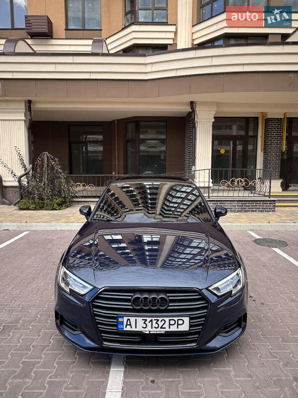 Седан Audi A3 2020 в 
