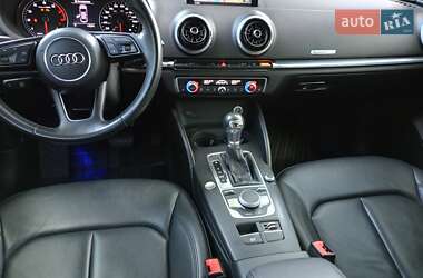 Седан Audi A3 2017 в 
