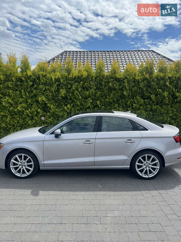 Седан Audi A3 2014 в Львове