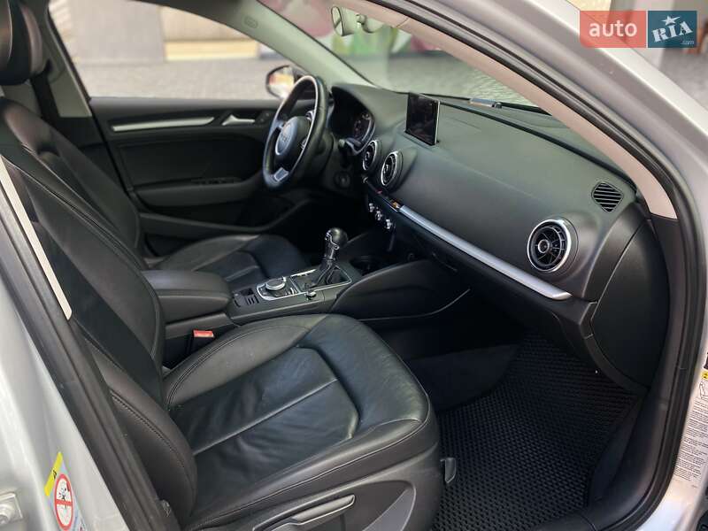 Седан Audi A3 2014 в Киеве