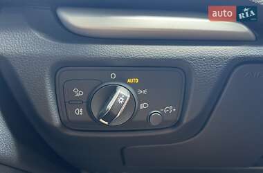 Хэтчбек Audi A3 2019 в 