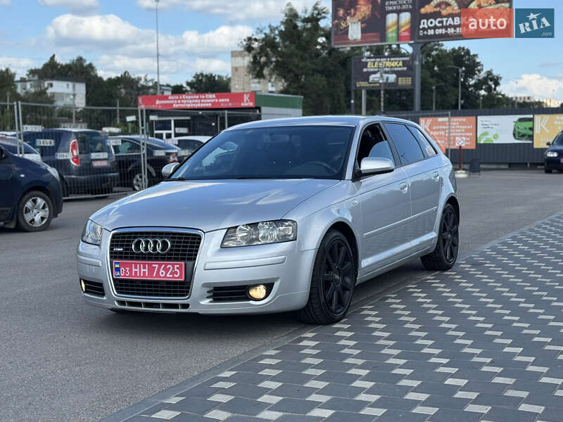 Хэтчбек Audi A3 2006 в 