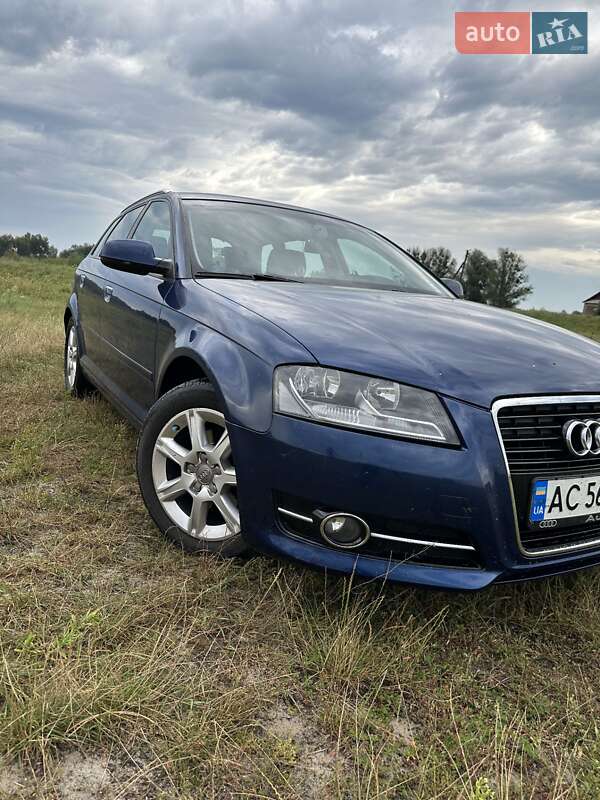 Хэтчбек Audi A3 2011 в Киверцах