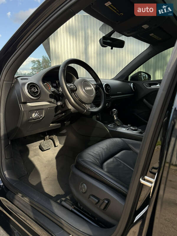 Седан Audi A3 2015 в Харькове