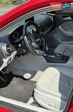 Седан Audi A3 2014 в 