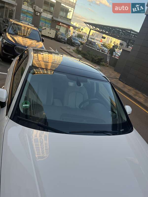 Седан Audi A3 2015 в Киеве