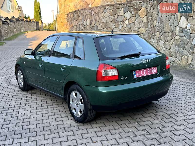 Хетчбек Audi A3 2001 в Надвірній