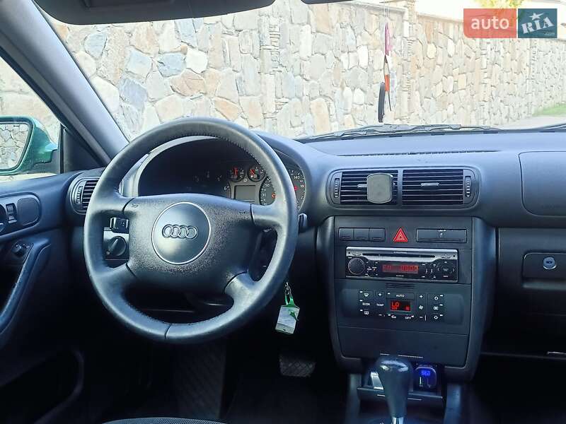 Хетчбек Audi A3 2001 в Надвірній