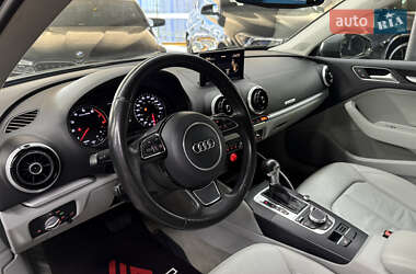 Седан Audi A3 2016 в 