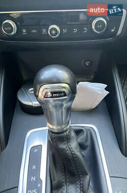 Седан Audi A3 2016 в 