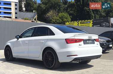 Седан Audi A3 2016 в 