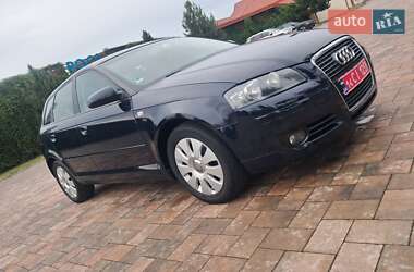 Хэтчбек Audi A3 2005 в 