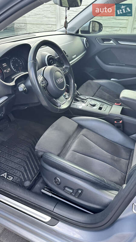 Хэтчбек Audi A3 2016 в Днепре