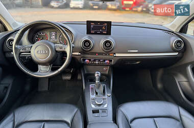 Седан Audi A3 2016 в 