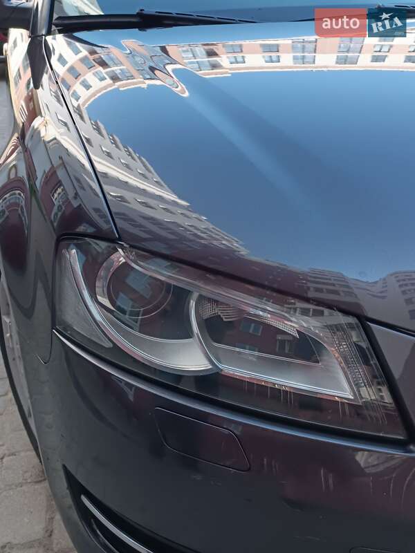 Хетчбек Audi A3 2011 в Новояворівську