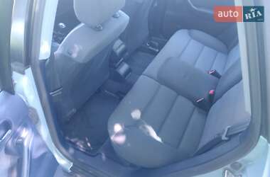 Хэтчбек Audi A3 2000 в 