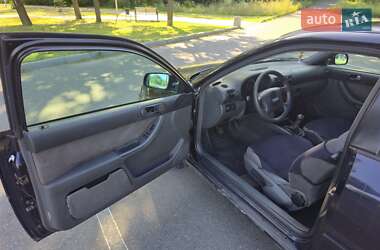 Хэтчбек Audi A3 1999 в 