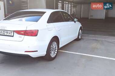 Седан Audi A3 2016 в 