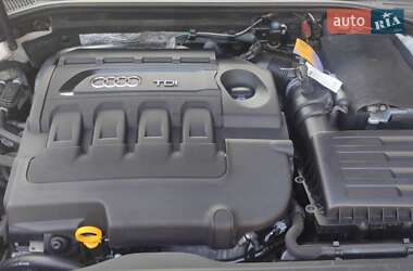 Седан Audi A3 2016 в 