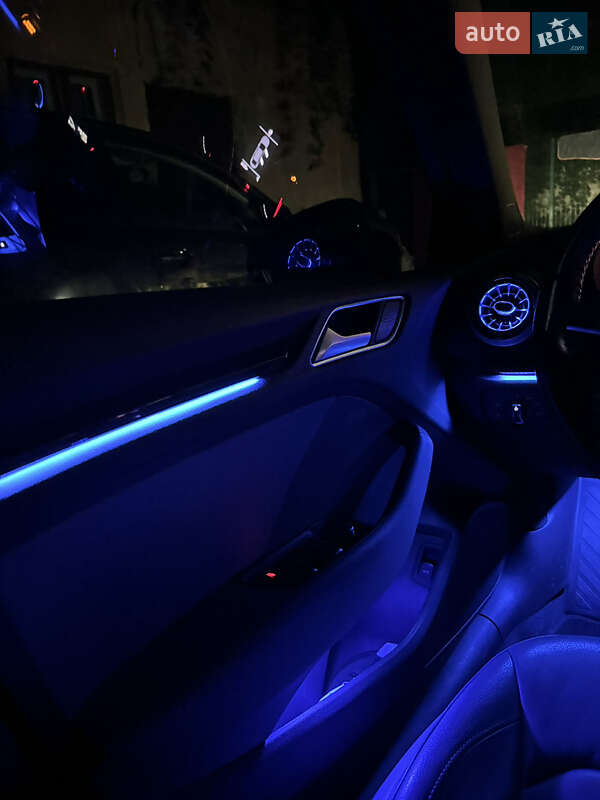 Седан Audi A3 2017 в Львові