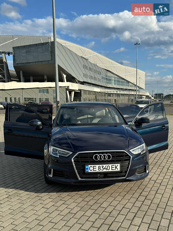 Седан Audi A3 2017 в Львові