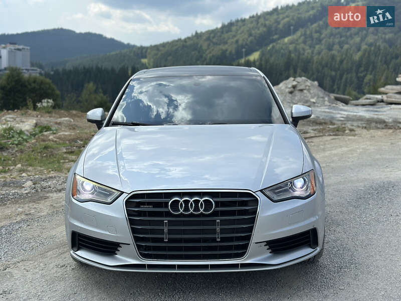 Седан Audi A3 2014 в Львове