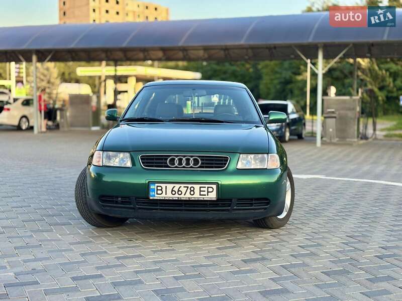 Хэтчбек Audi A3 2000 в Полтаве