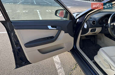 Хэтчбек Audi A3 2006 в 