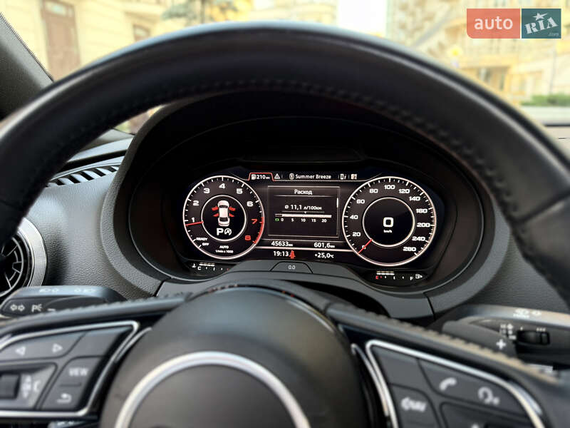 Седан Audi A3 2018 в Киеве фото 51 Седан Audi A3 2018 в Киеве
