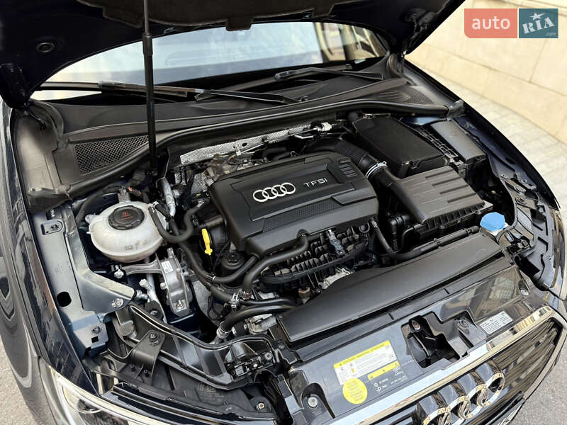 Седан Audi A3 2018 в Киеве фото 75 Седан Audi A3 2018 в Киеве