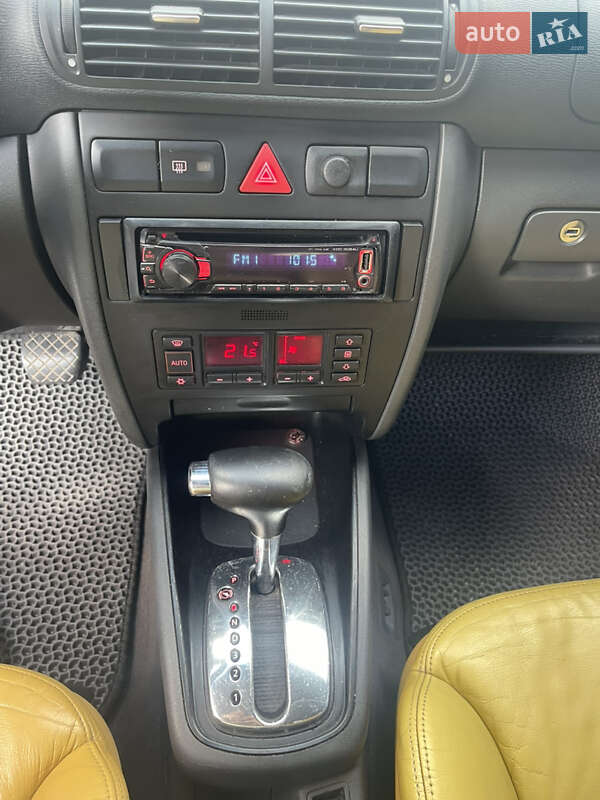 Хетчбек Audi A3 2000 в Тернополі