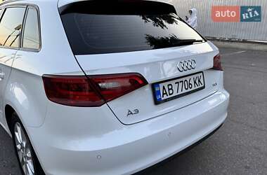 Хэтчбек Audi A3 2016 в 