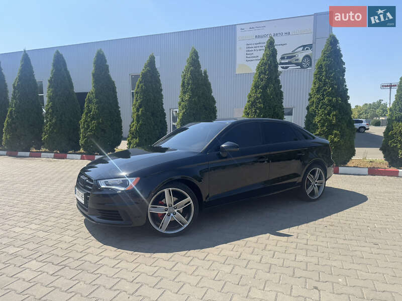 Седан Audi A3 2014 в 