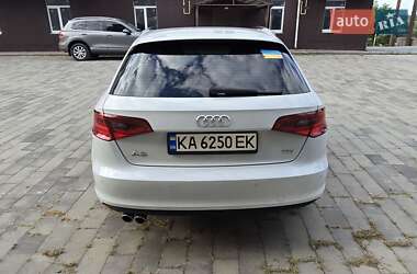 Хэтчбек Audi A3 2016 в 