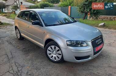 Хэтчбек Audi A3 2006 в 