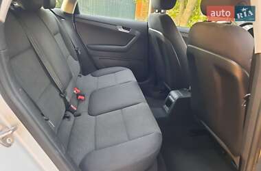 Хэтчбек Audi A3 2006 в 