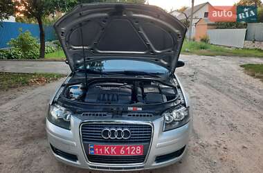 Хэтчбек Audi A3 2006 в 