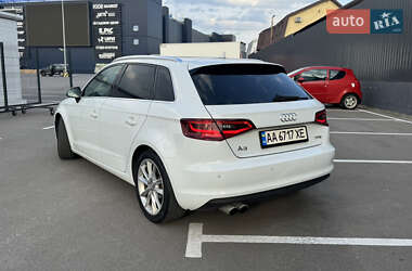 Хэтчбек Audi A3 2013 в 