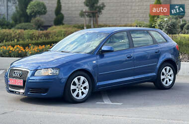 Хэтчбек Audi A3 2008 в 