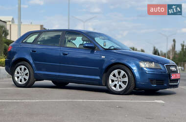 Хэтчбек Audi A3 2008 в 